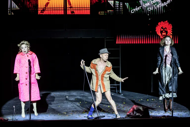 Amadeus HOLOPHONIX Technologies Threepenny Opera Ostermeier 002