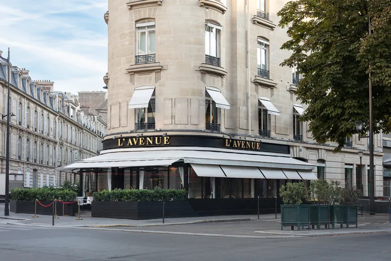 Amadeus Avenue Montaigne Paris1