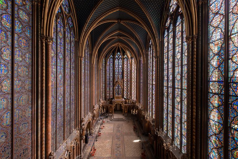 Amadeus HOLOPHONIX Stories Bob Wilson Sainte Chapelle 2160px 1