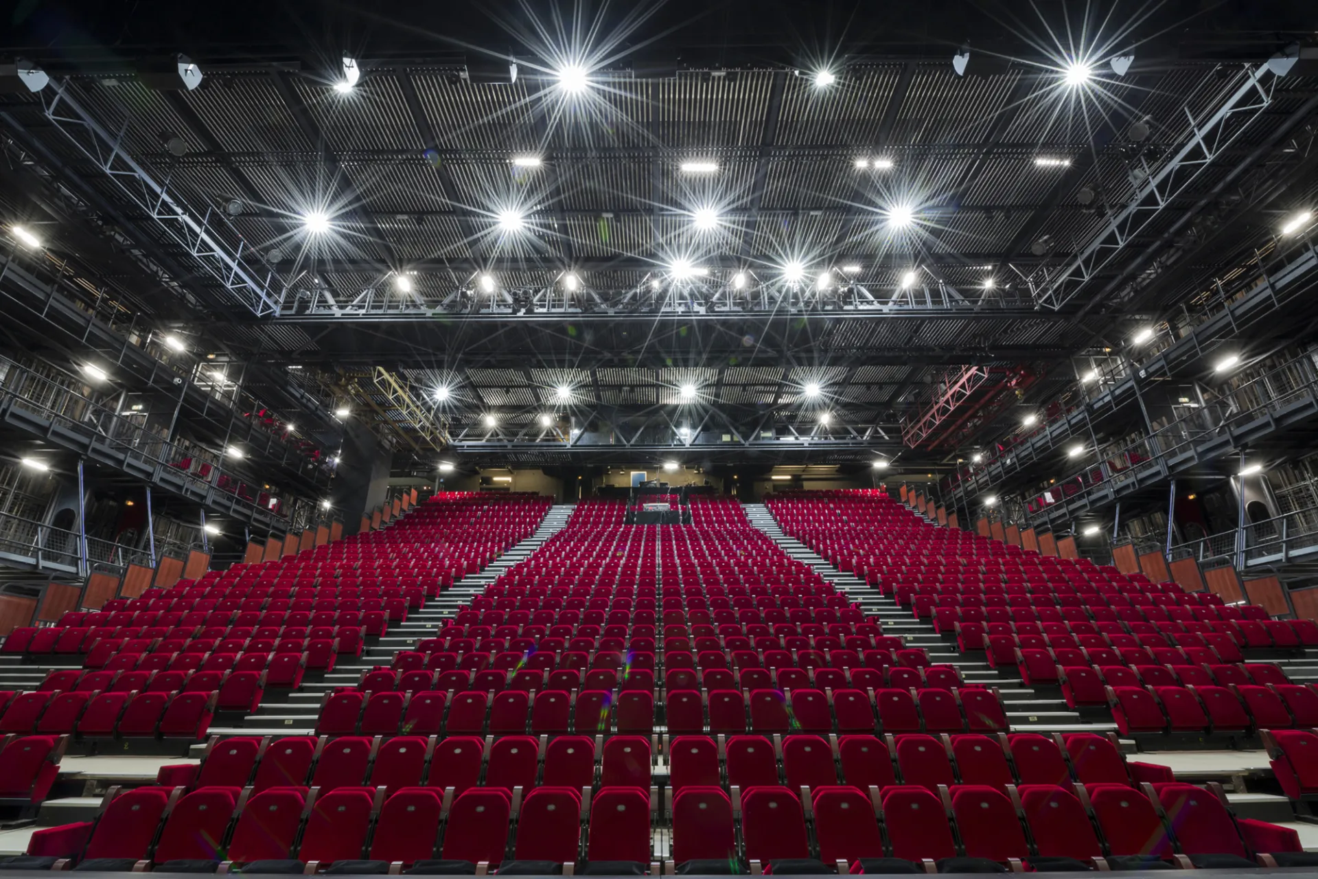 Amadeus HOLOPHONIX Stories Theatre National de Chaillot 2160px 2